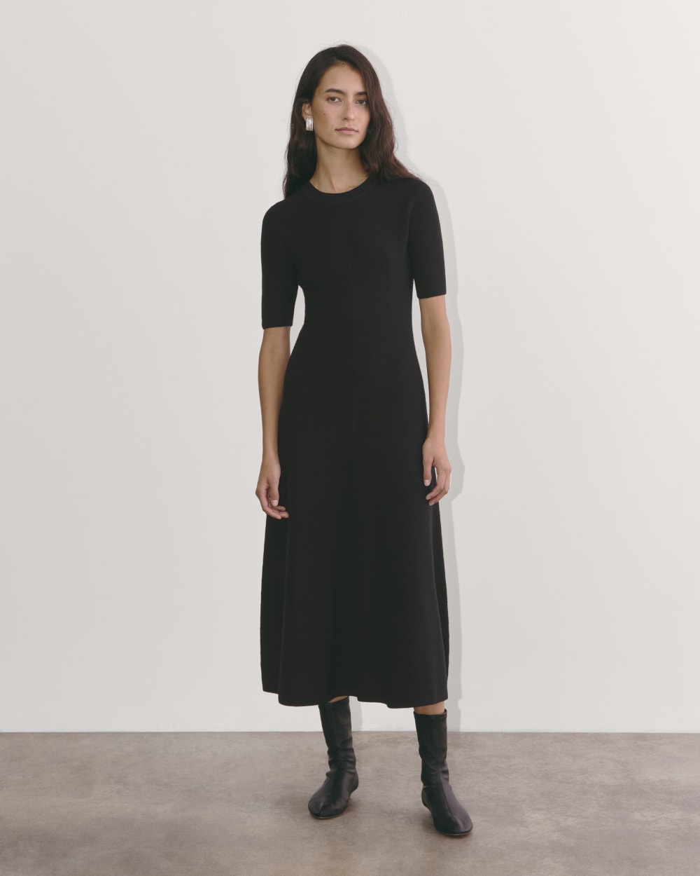 The Ribbed Sweater Dress | Black